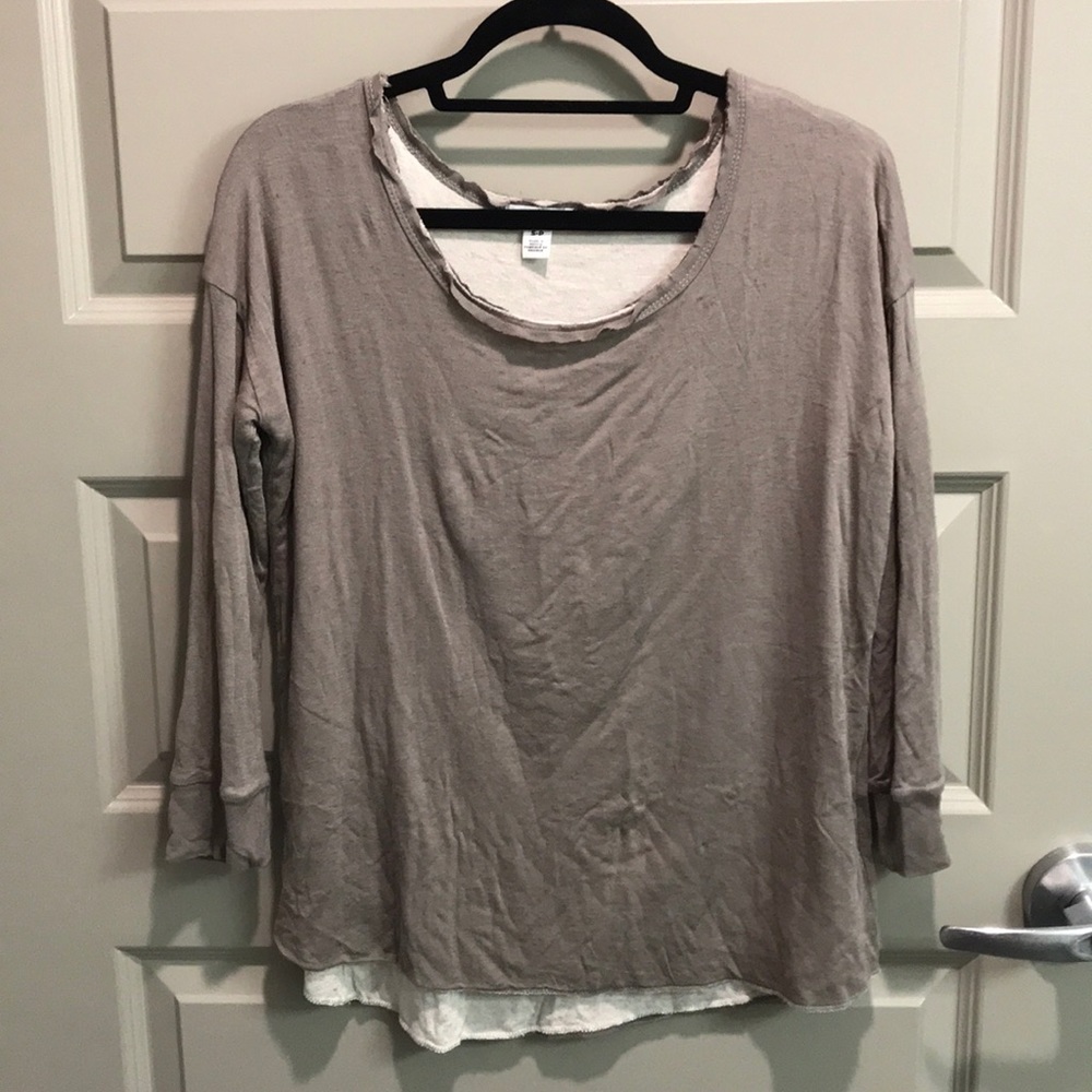 BDG sweatshirt tee